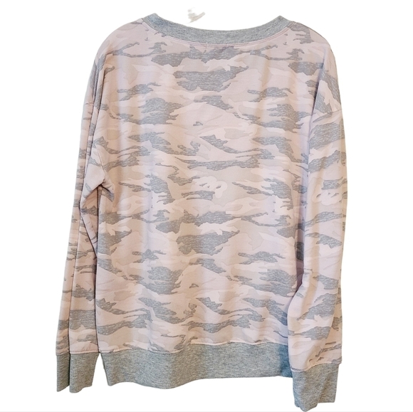 Splendid | Women's Pink Camo Print Crewneck Sweatshirt (Size Large) - Picture 11 of 11